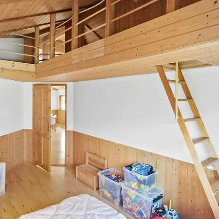 Feriehus Dejligt Hjem I Med Wifi Bogø By