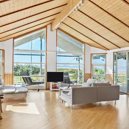 In With Wifi 別荘 *